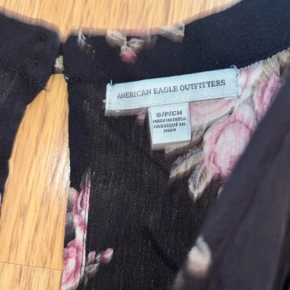 American Eagle Tank Top - Picture 4 of 4